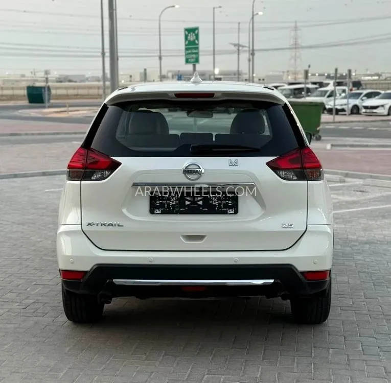 Nissan X-Trail 2022 for Sale in Abu Dhabi Image-11