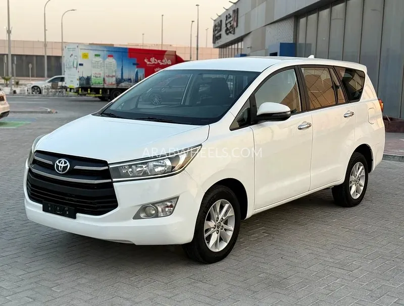 Toyota Innova 2020 for Sale in Abu Dhabi Image-3