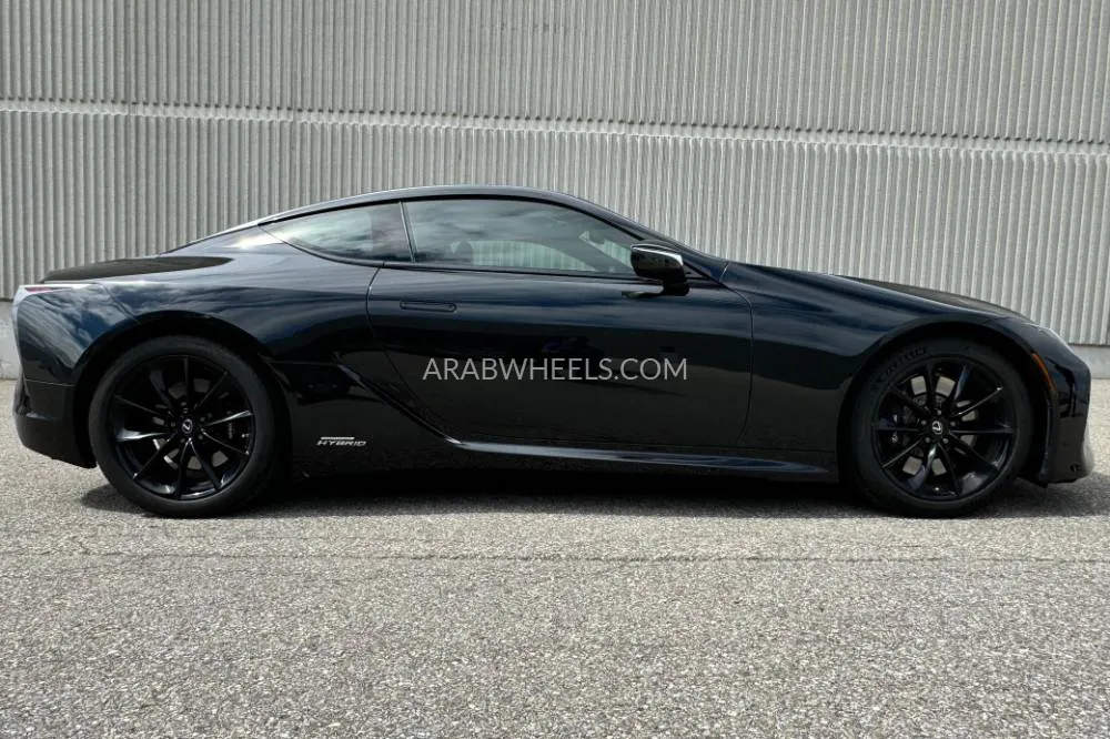 Lexus LC 2018 for Sale in Dubai Image-4