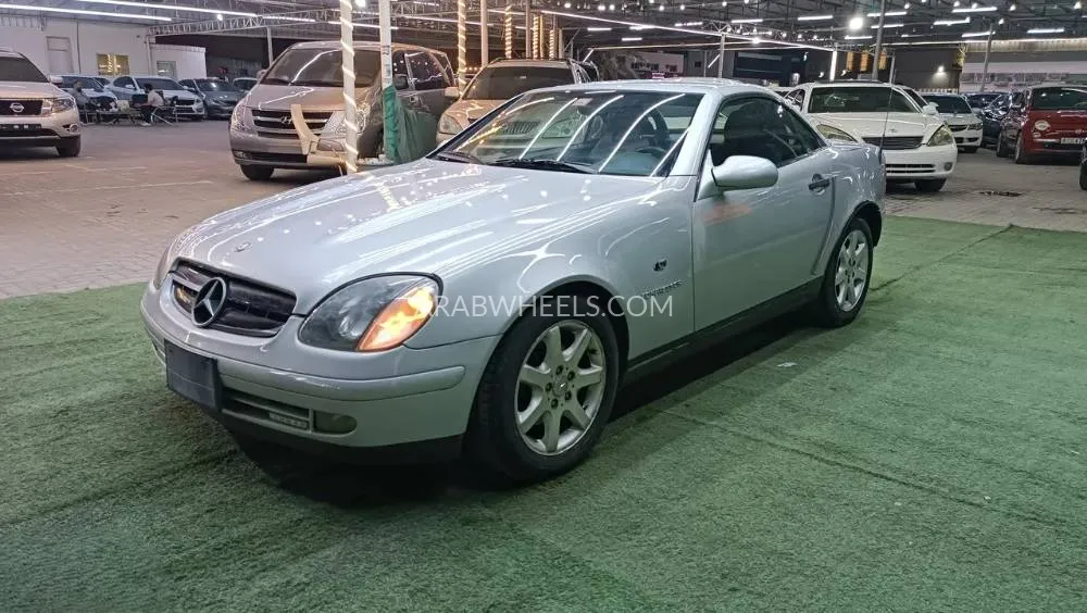 Mercedes Benz SLK Class 2002 for Sale in Ajman Image-5