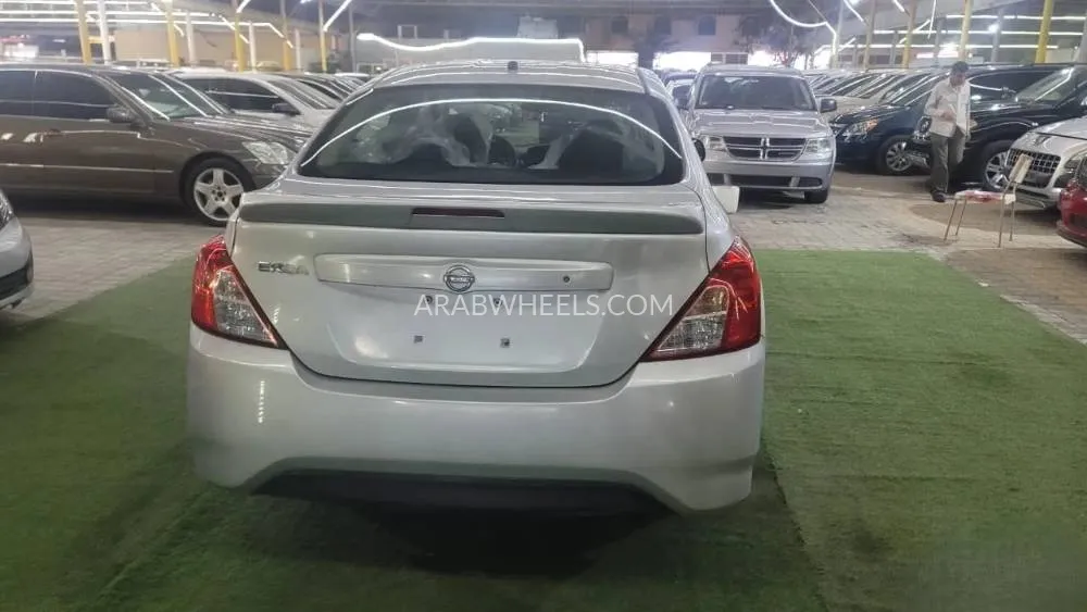 نيسان فيرسا 2019 for Sale in عجمان Image-5
