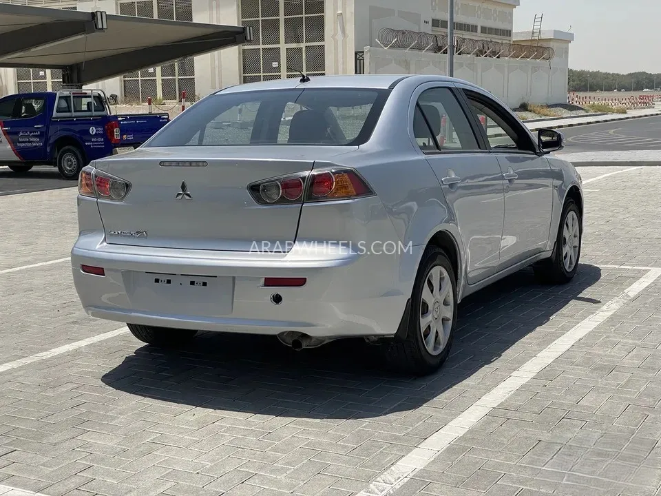 Mitsubishi Lancer 2015 for Sale in Sharjah Image-6