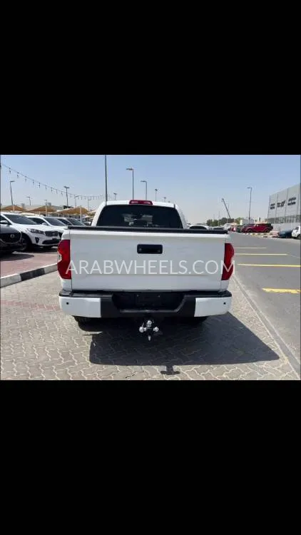 Toyota Tundra 2019 for Sale in Sharjah Image-8