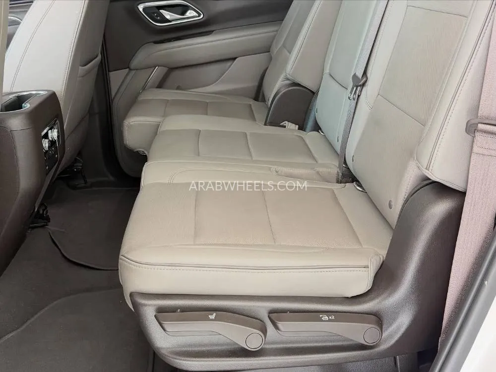 GMC Yukon 2021 for Sale in Abu Dhabi Image-9