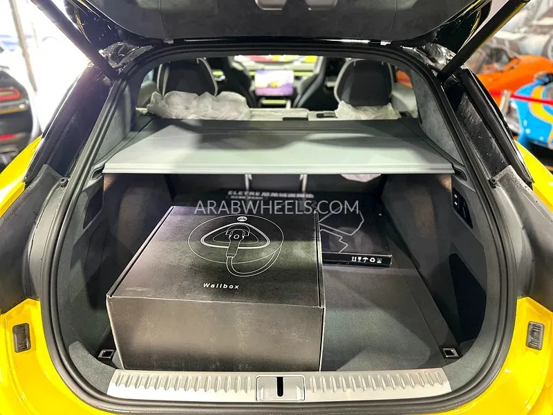 Lotus Eletre 2024 for Sale in Dubai Image-14