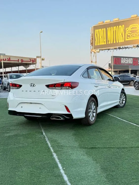 Hyundai Sonata 2020 for Sale in Ajman Image-10