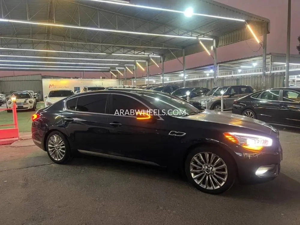 Kia K900 2015 for Sale in Ajman Image-1