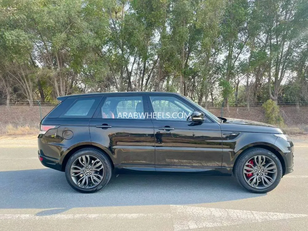 Land Rover Range Rover 2016 for Sale in Sharjah Image-4