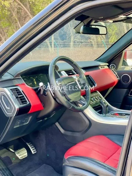 Land Rover Range Rover 2016 for Sale in Sharjah Image-8