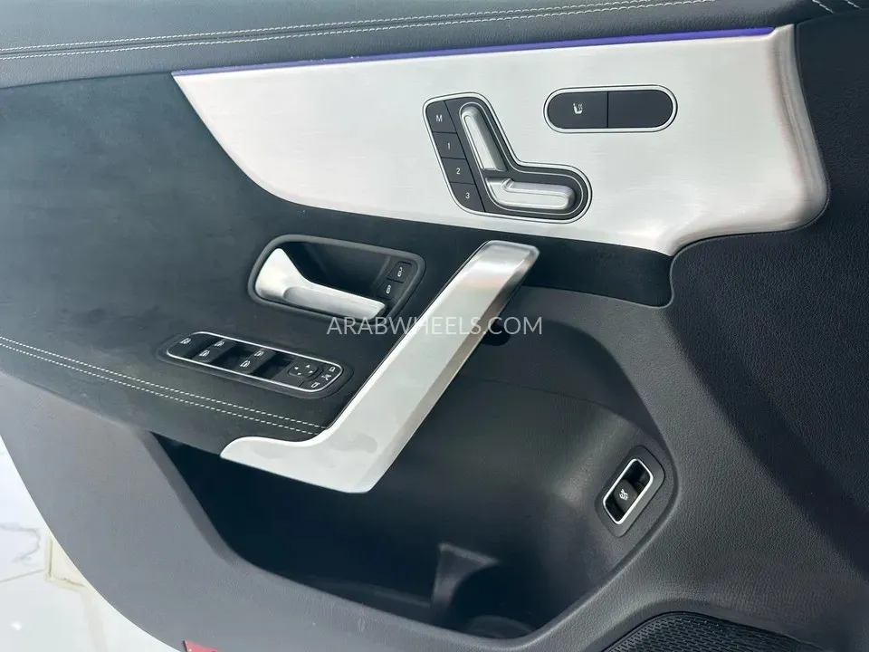 Mercedes Benz A Class 2021 for Sale in Abu Dhabi Image-4