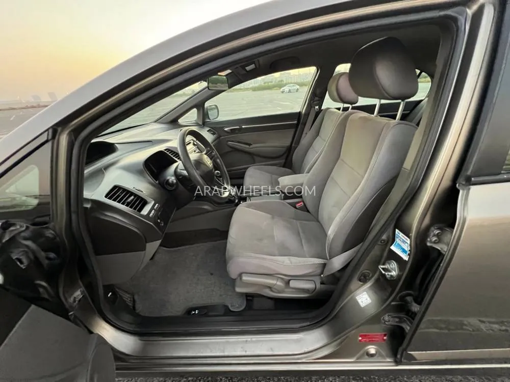 Honda Civic 2008 for Sale in Dubai Image-10