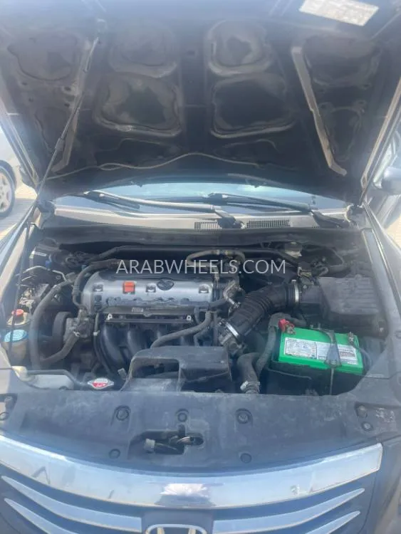 هوندا أكورد 2011 for Sale in الشارقة Image-17