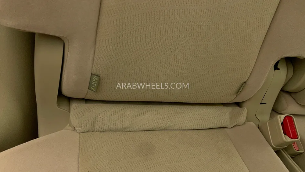 تويوتا لاند كروزر برادو 2023 for Sale in دبي Image-38