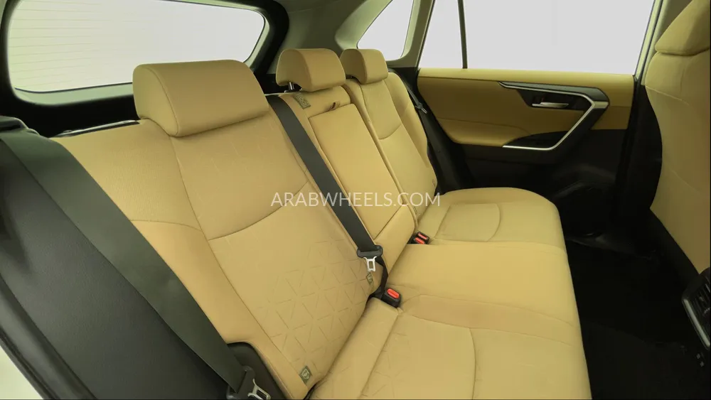 Toyota Rav4 2019 for Sale in Dubai Image-24