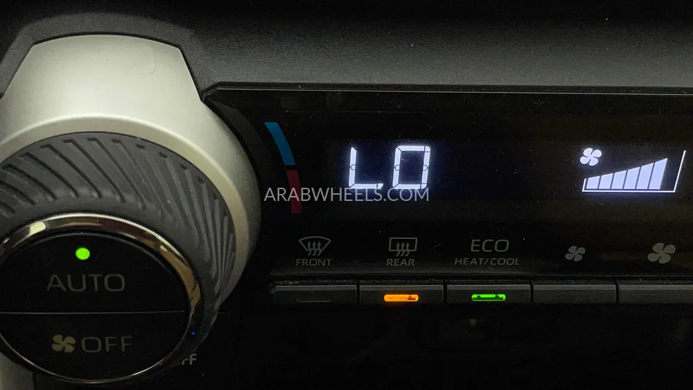 Toyota Rav4 2019 for Sale in Dubai Image-40