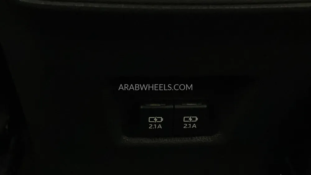 Toyota Rav4 2019 for Sale in Dubai Image-44