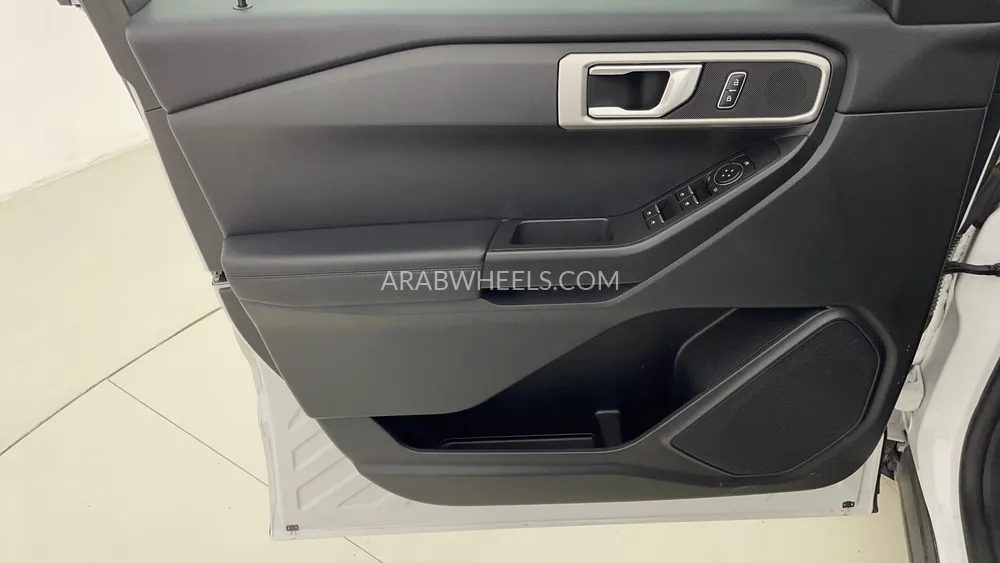 Ford Explorer 2023 for Sale in Dubai Image-19