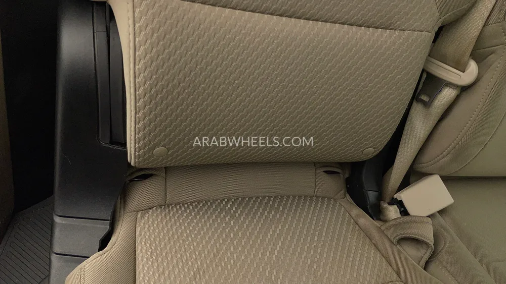 Ford Explorer 2023 for Sale in Dubai Image-37