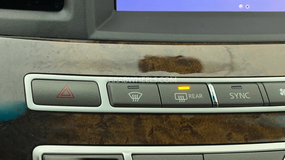 Infiniti QX60 2020 for Sale in Dubai Image-48