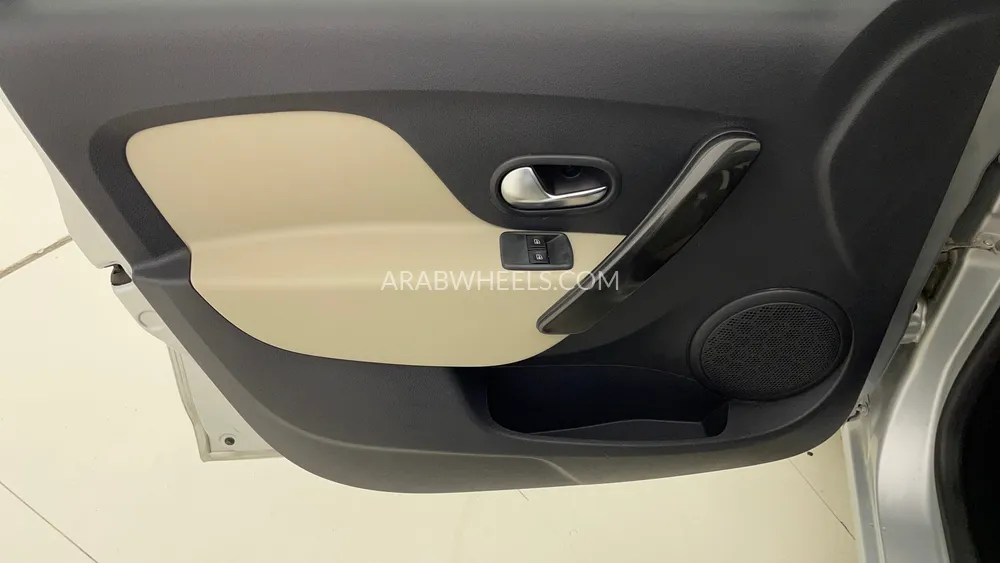 رينو سيمبول 2020 for Sale in دبي Image-17