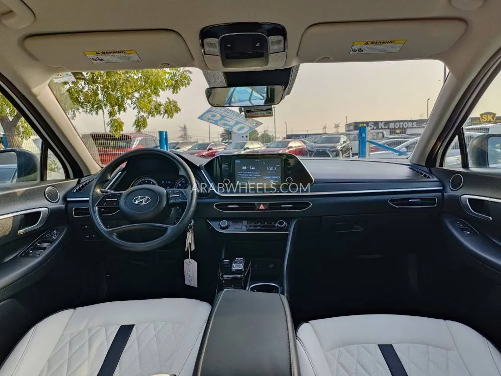 Hyundai Sonata 2020 for Sale in Dubai Image-12
