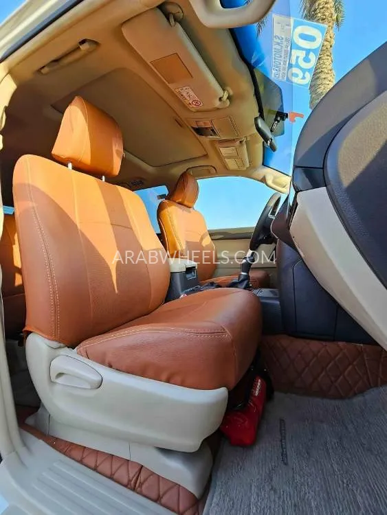 Toyota Land Cruiser Prado 2022 for Sale in Dubai Image-17