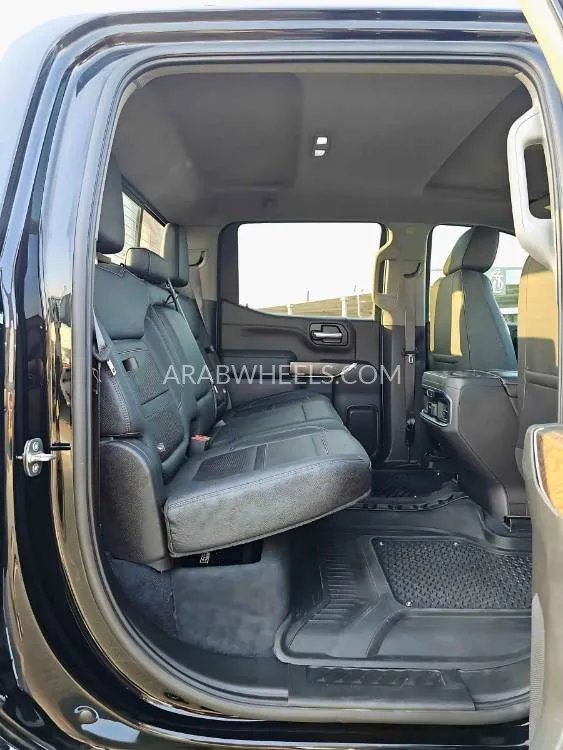 GMC Sierra 2020 for Sale in Dubai Image-13