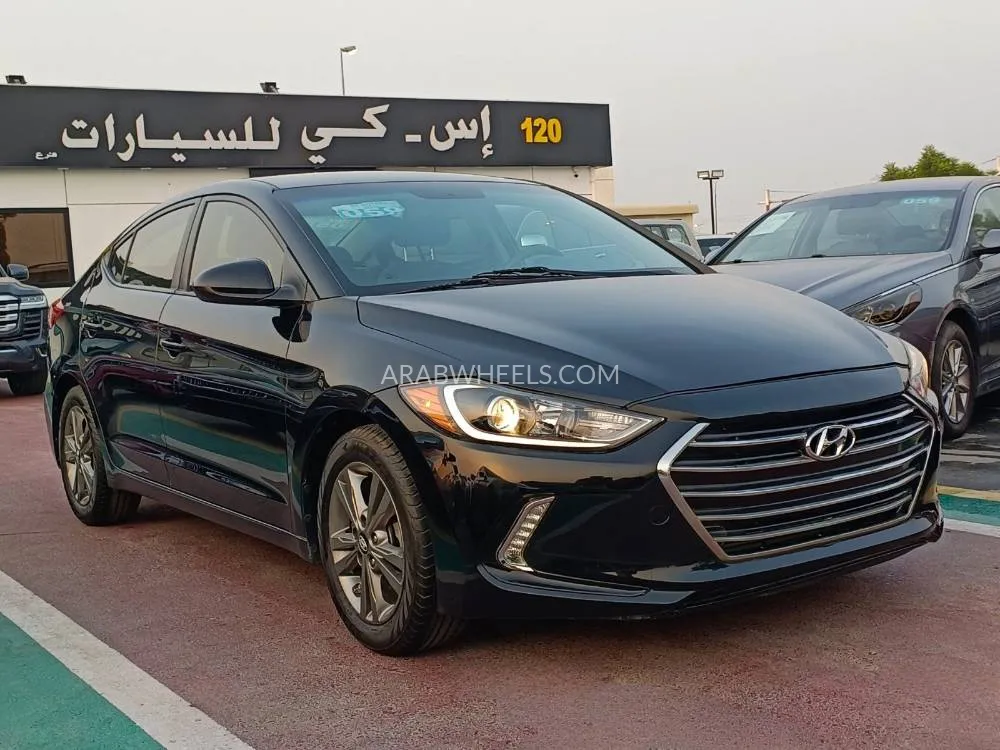 Hyundai Elantra 2017 for Sale in Dubai Image-9
