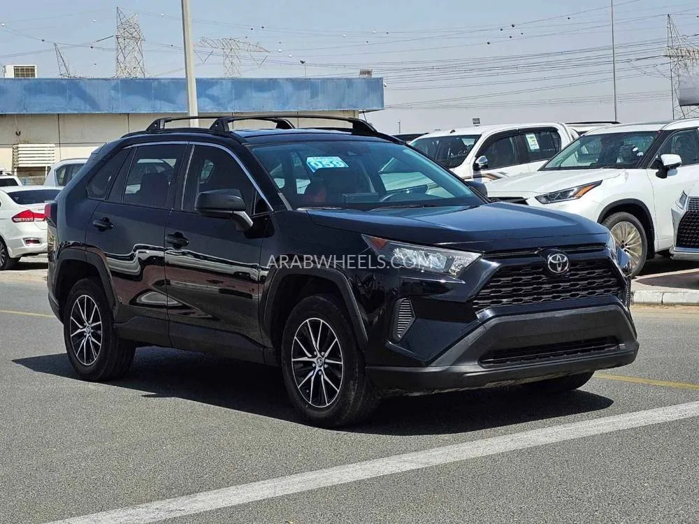 Toyota Rav4 2019 for Sale in Dubai Image-9