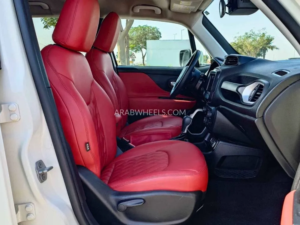 Jeep Renegade 2018 for Sale in Dubai Image-13