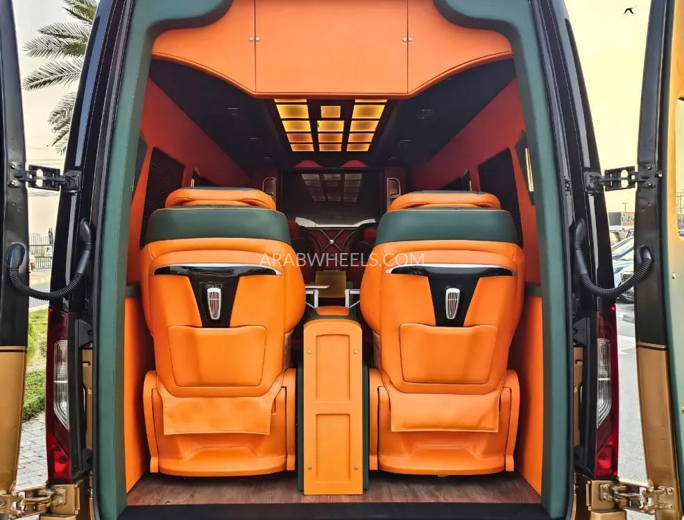 Mercedes Benz Sprinter 2020 for Sale in Dubai Image-13