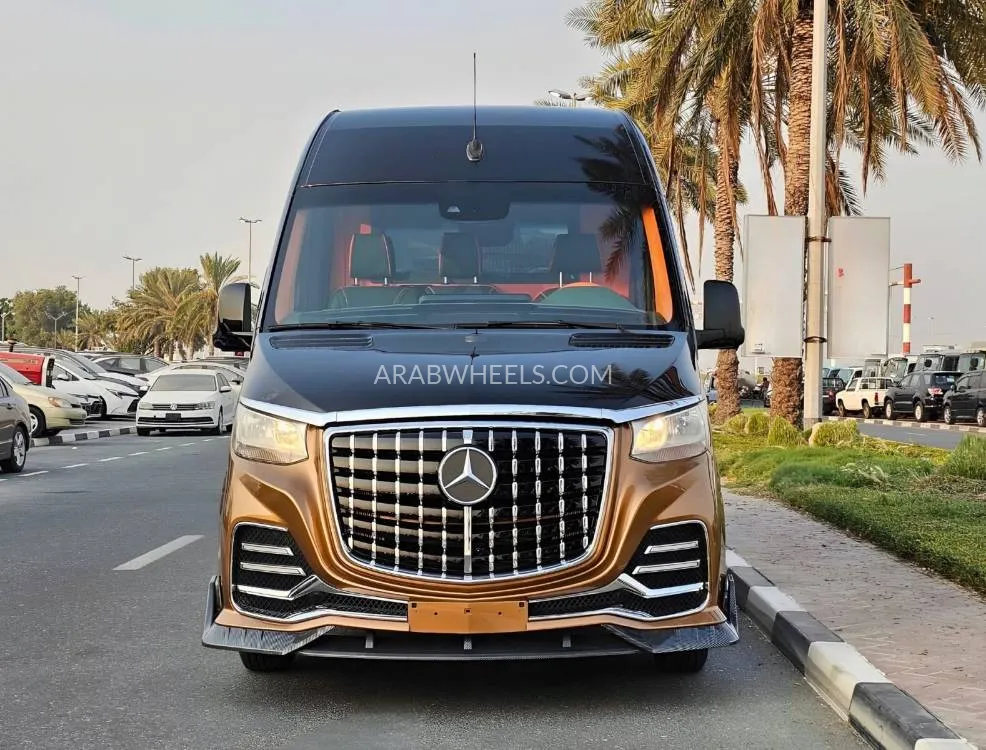 Mercedes Benz Sprinter 2020 for Sale in Dubai Image-28