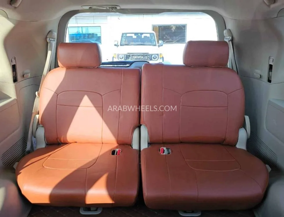 Toyota Land Cruiser 2018 for Sale in Dubai Image-15