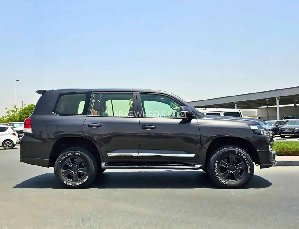 Toyota Land Cruiser 2018 for Sale in Dubai Image-30