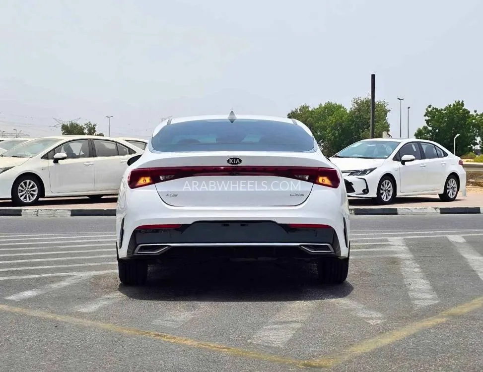 Kia K5 2021 for Sale in Dubai Image-15