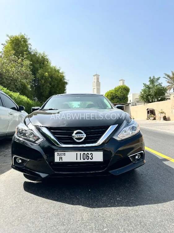 Nissan Altima 2016 for Sale in Dubai Image-2