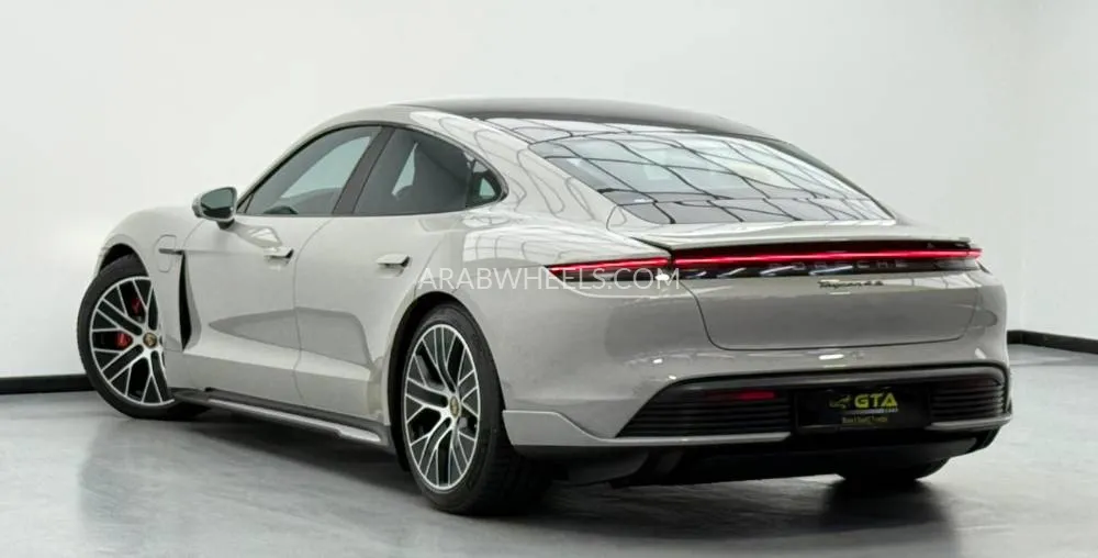 Porsche Taycan 2021 for Sale in Dubai Image-5