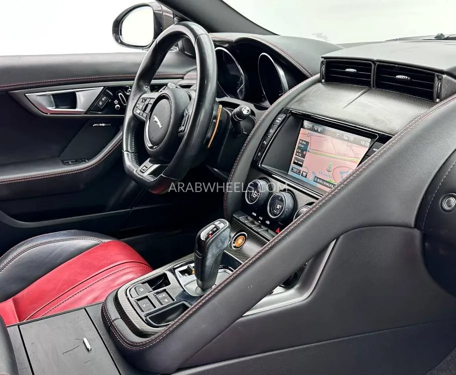 Jaguar F Type 2015 for Sale in Dubai Image-10
