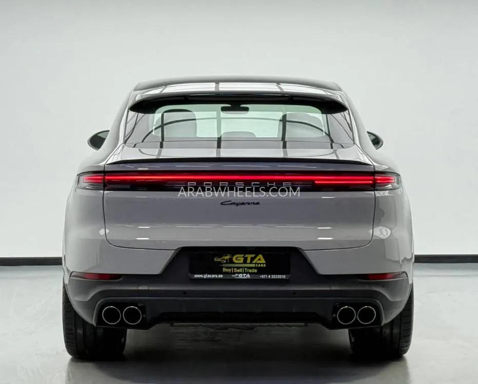 Porsche Cayenne 2025 for Sale in Dubai Image-3