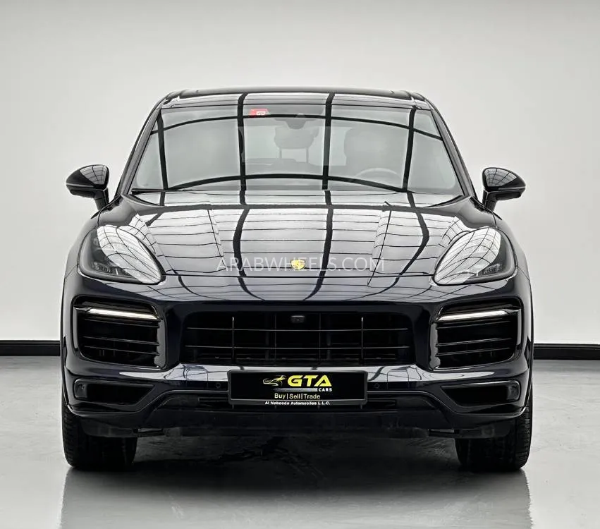 Porsche Cayenne 2022 for Sale in Dubai Image-2