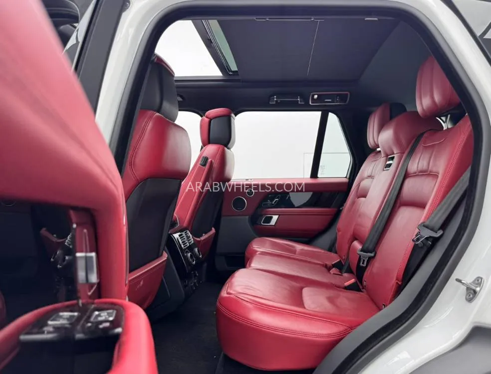 Land Rover Range Rover 2020 for Sale in Dubai Image-14