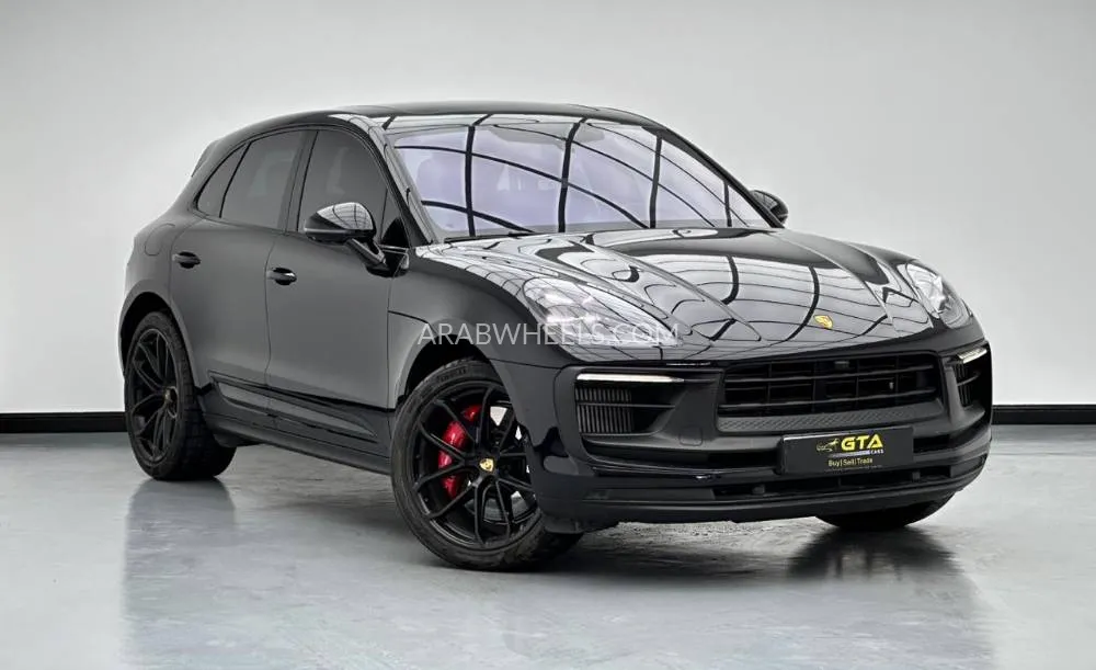 Porsche Macan 2024 for Sale in Dubai Image-3