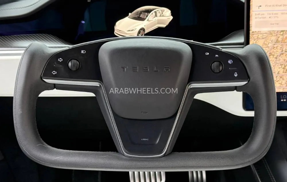 Tesla Model S 2023 for Sale in Dubai Image-4