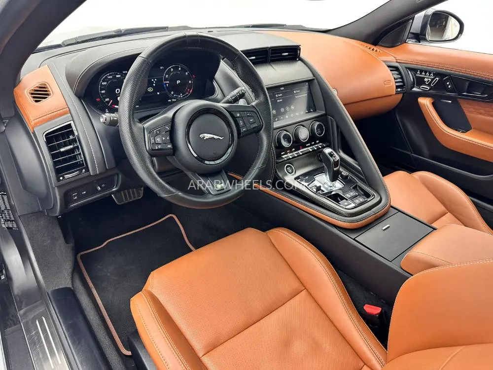 Jaguar F Type 2021 for Sale in Dubai Image-11