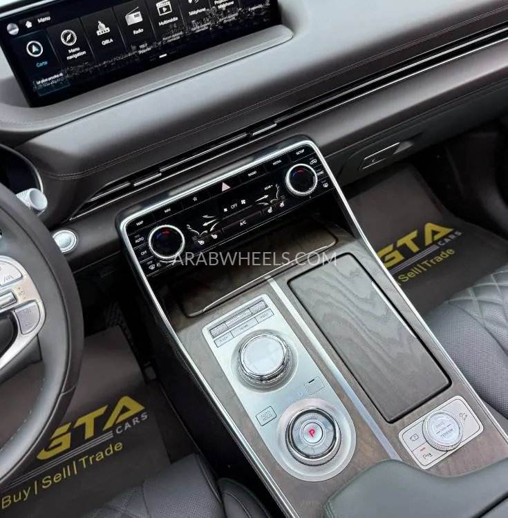 Genesis GV80 2023 for Sale in Dubai Image-7