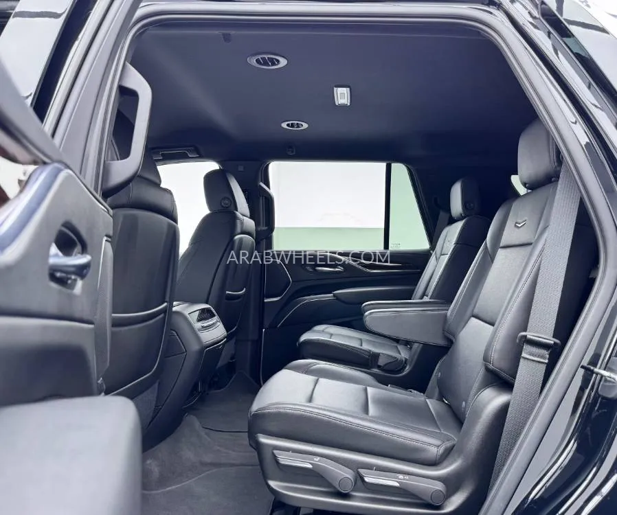 Cadillac Escalade 2021 for Sale in Dubai Image-15