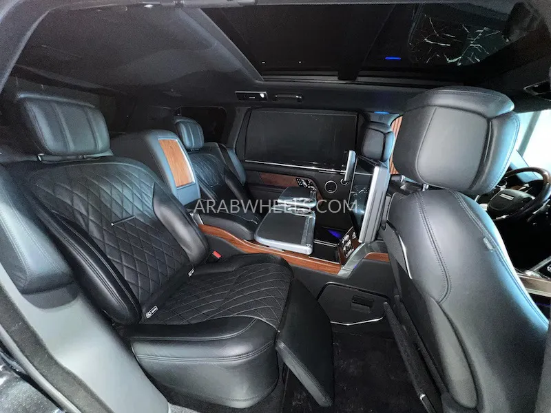 Land Rover Range Rover 2022 for Sale in Dubai Image-12