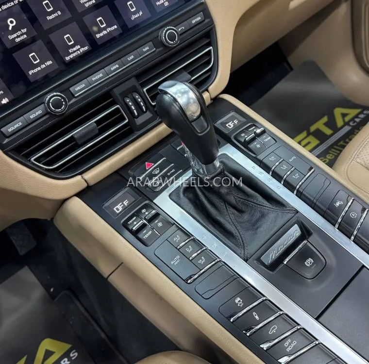 Porsche Macan 2020 for Sale in Dubai Image-7