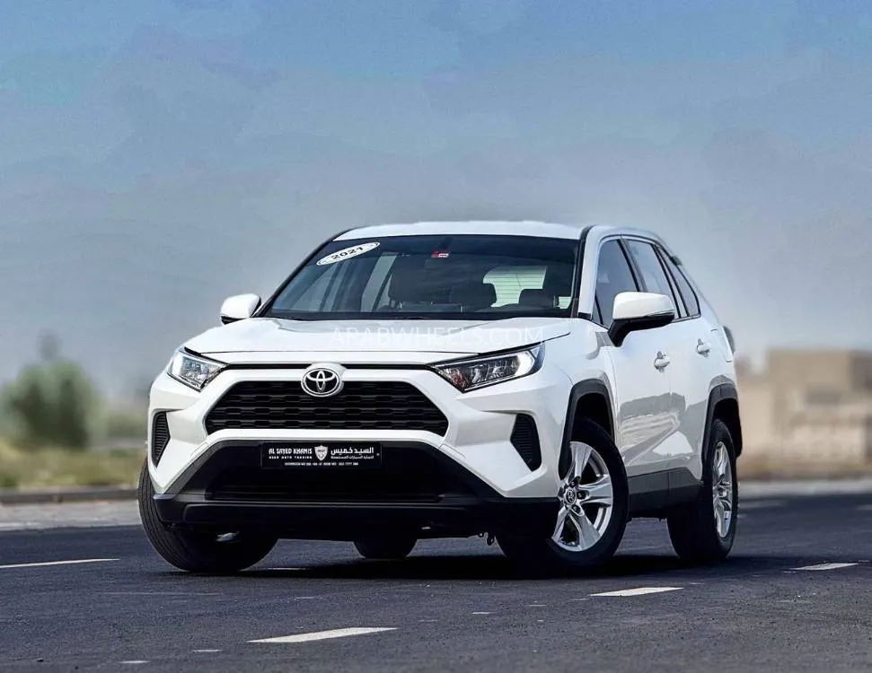 Toyota Rav4 2021 for Sale in Sharjah Image-3