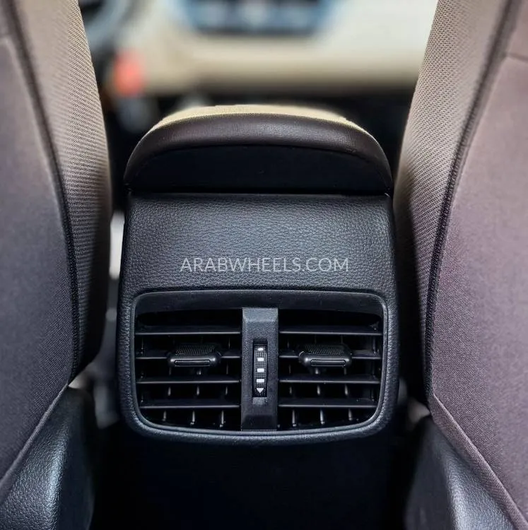 Toyota Corolla 2024 for Sale in Sharjah Image-10